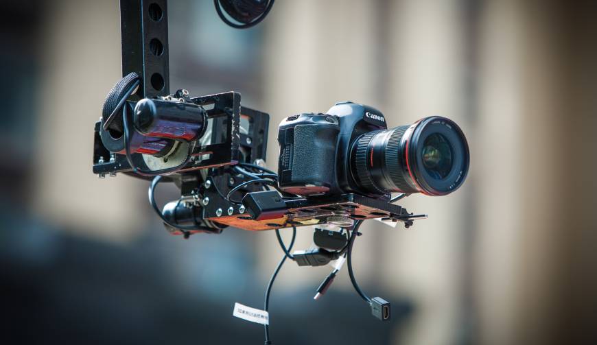 科技赋能生活：深圳产品视频拍摄开启智能新时代