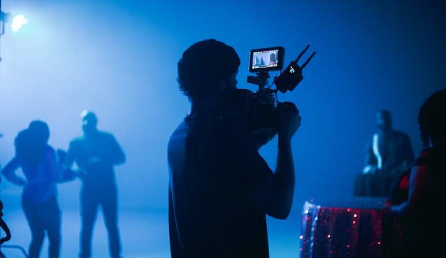 神秘新品来袭！深圳产品视频拍摄究竟有何神奇之处？