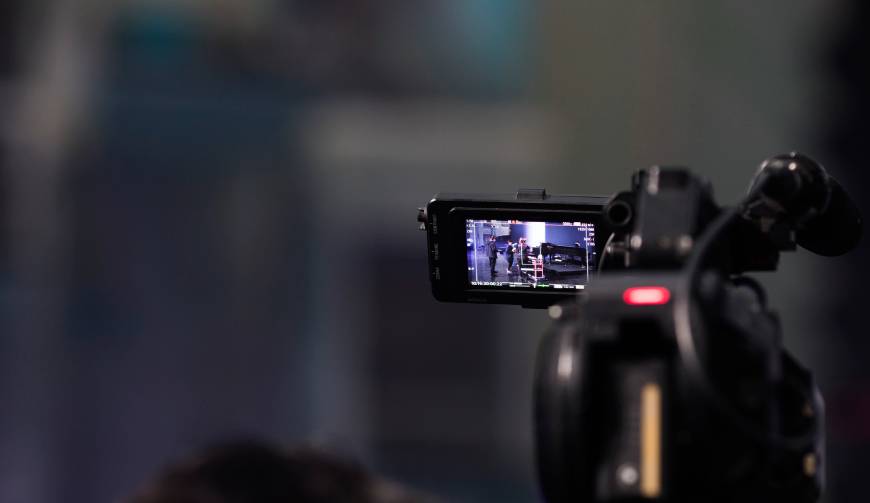 从脚本到成片全链路把控，深圳产品视频拍摄公司用细节征服市场